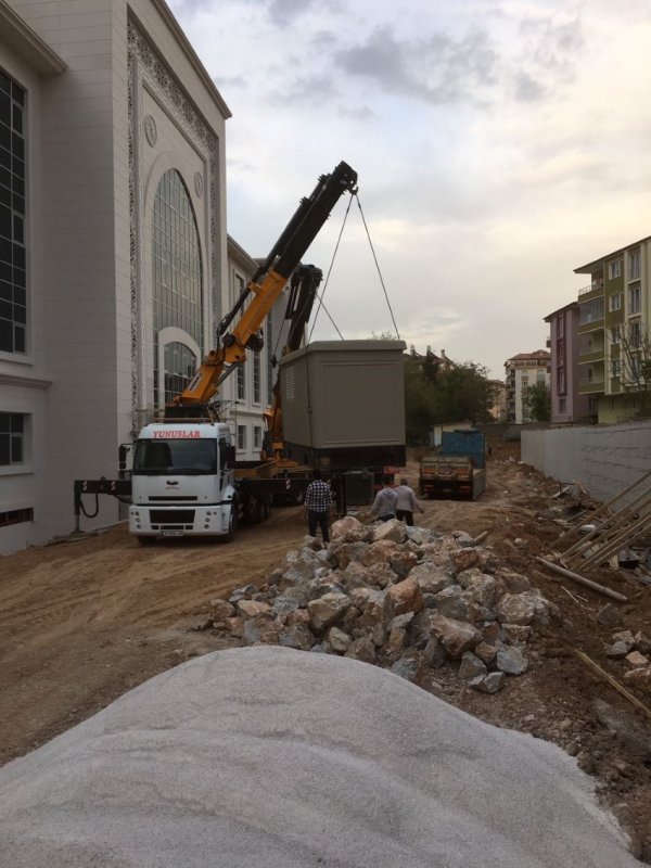 Yunuslar Vinç Galeri
